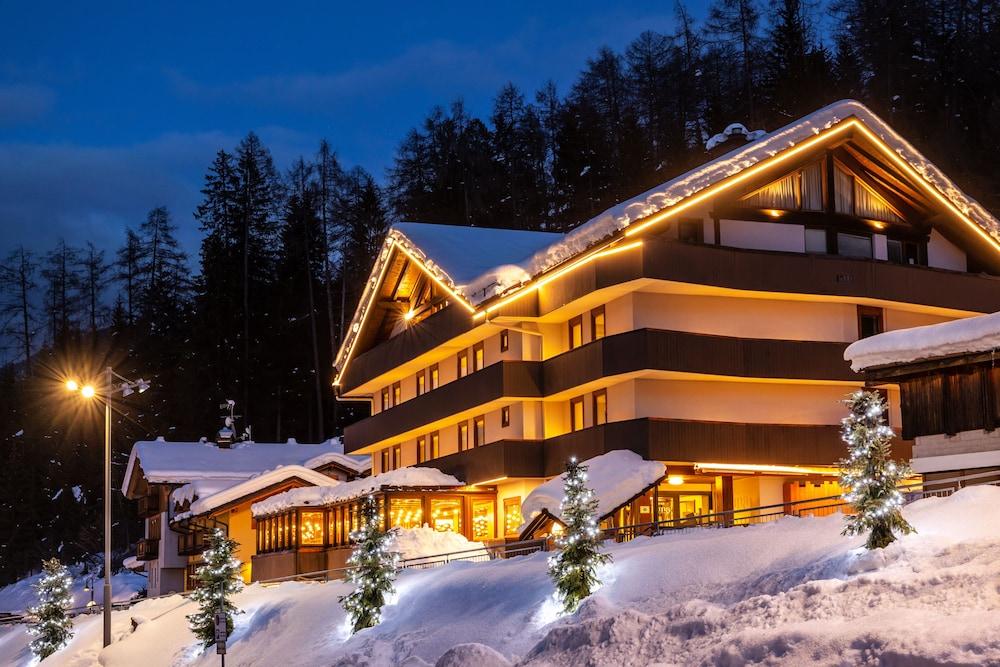 Luna Wellness Hotel Folgarida Esterno foto