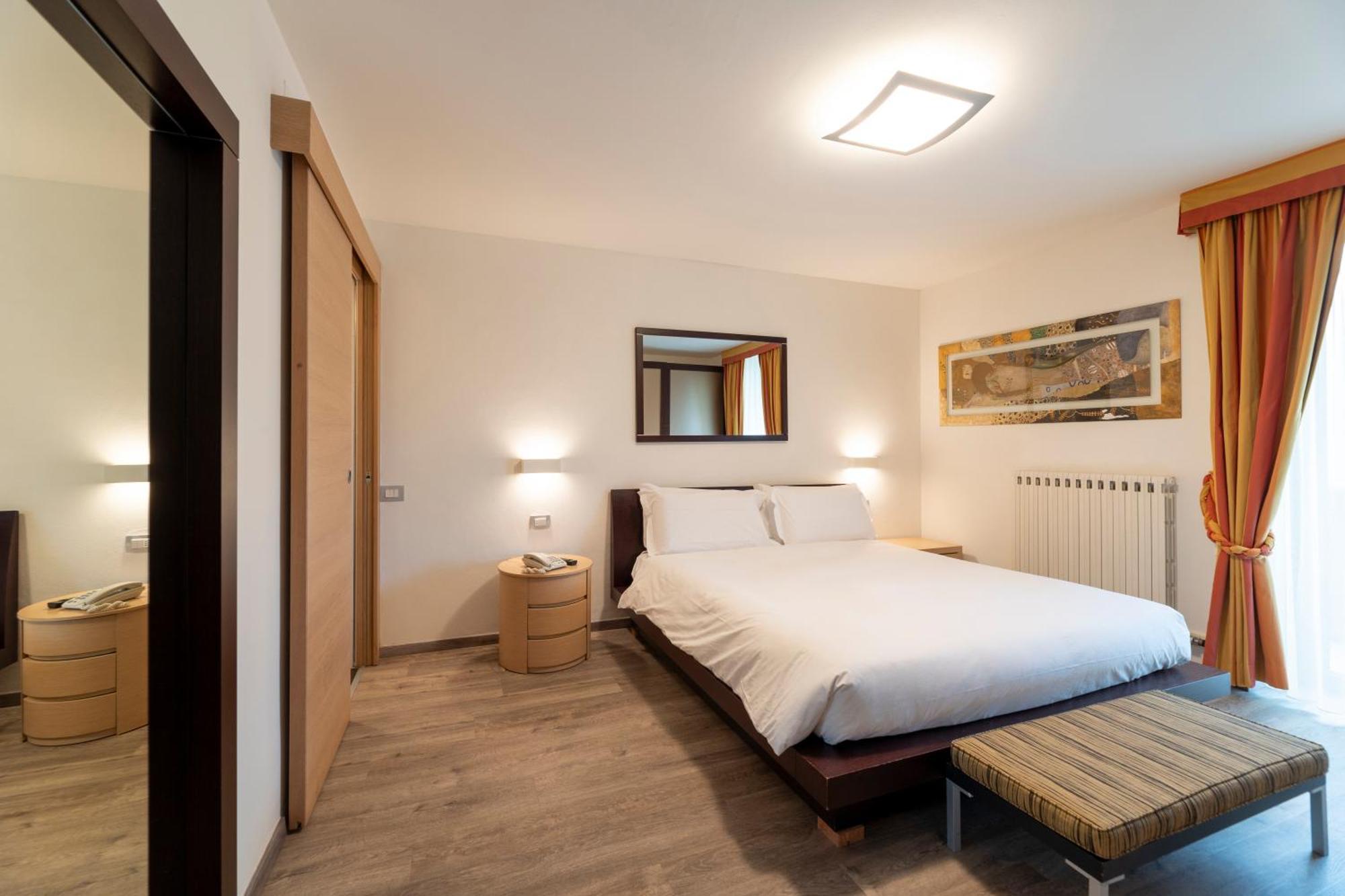 Luna Wellness Hotel Folgarida Esterno foto