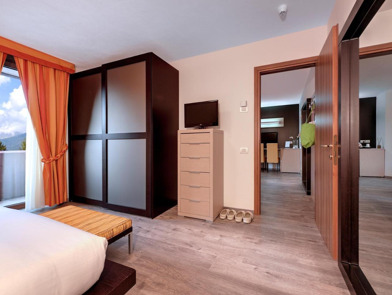 Luna Wellness Hotel Folgarida Esterno foto