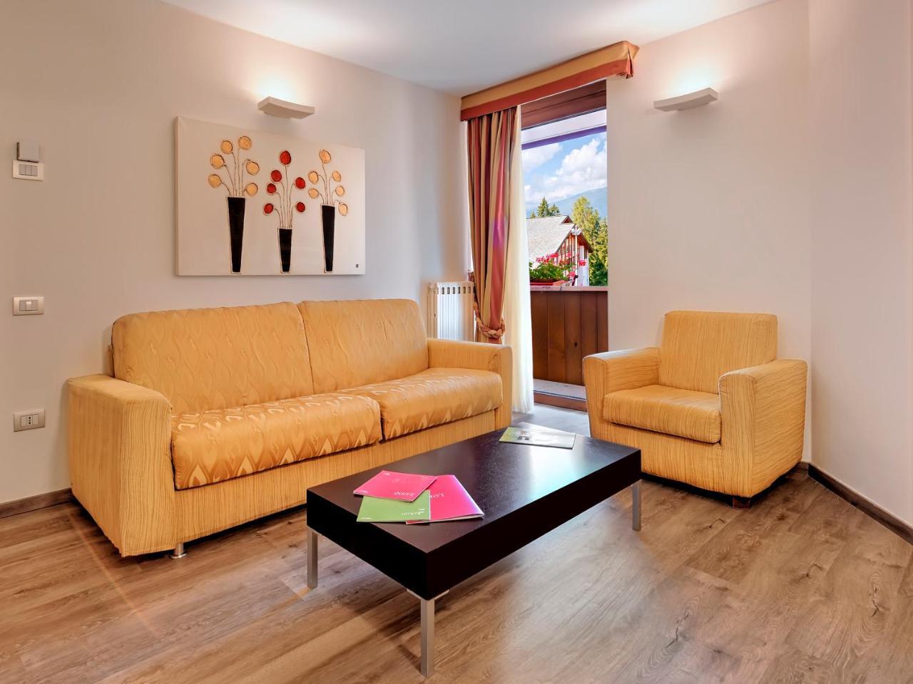 Luna Wellness Hotel Folgarida Esterno foto
